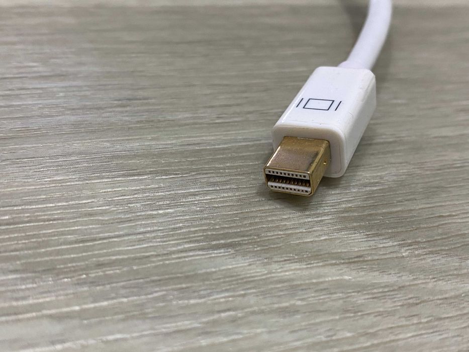 Перехідник R-1133A mini DisplayPort Adapter 4 in 1 DVI+HDMI+VGA+3.5mm