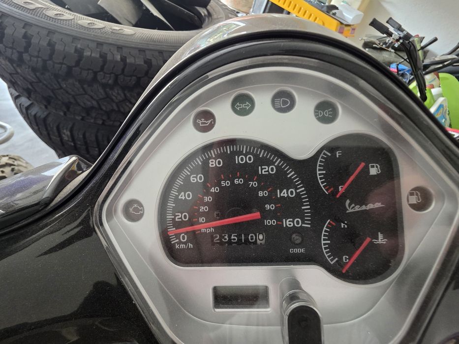 Vespa 300 s impecável