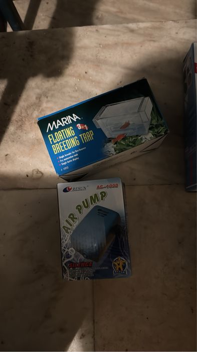 Diverso Material para Aquário