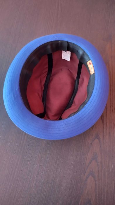 Chapéu tirolês azul
