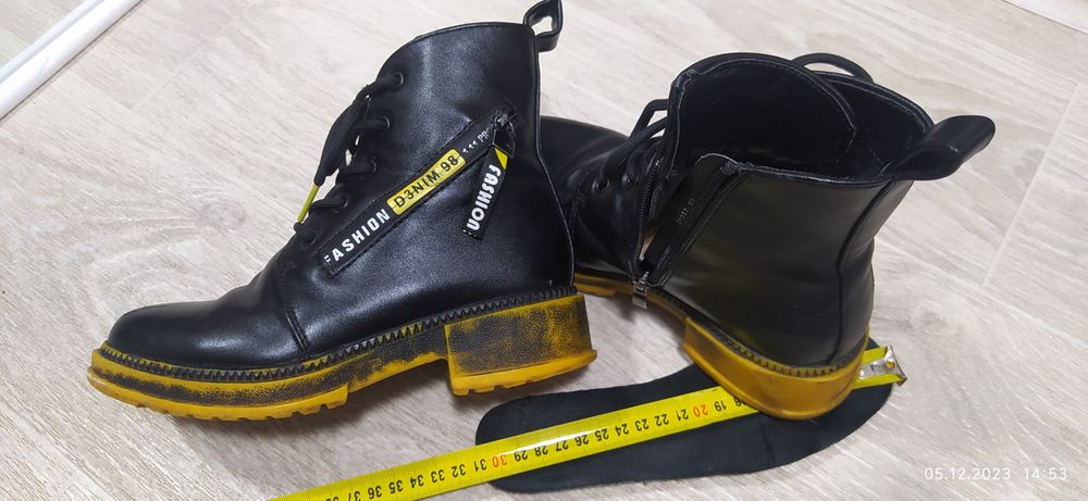 Детские ботиночки