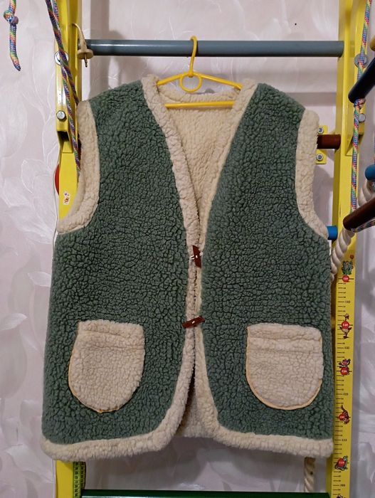 Новий желет овчиний XXXL (50-52)