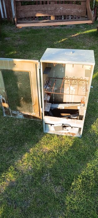 Wędzarnia ogrodowa elektryczna