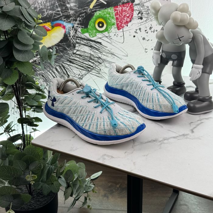 Кросівки Under Armour Charge 40 розмір Е5856