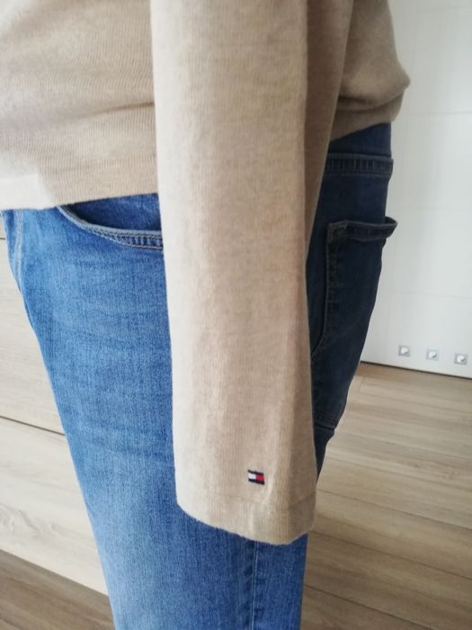 Sweter marki Tommy Hilfiger rozm L i inne
