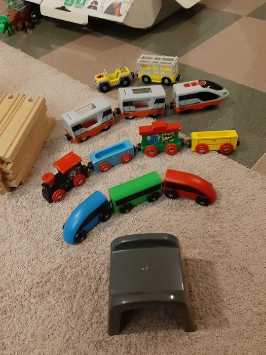 Pista de madeira comboios/carrinhos IKEA/LIDL