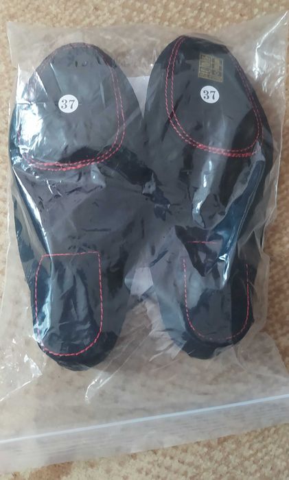 Продам джазівки. Нові. Розмір 37