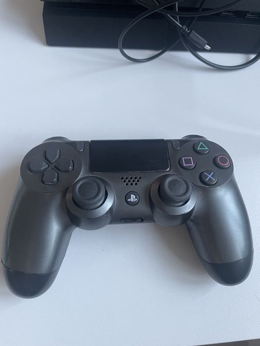 PS4 Sony PlayStation 4 FAT 500GB 5 gier! Pudelko