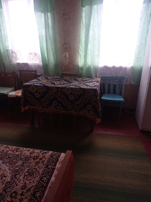 Доглянутий будинок в жилому стані недалеко від Чернігова. Село Виблі.