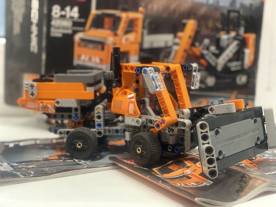 Дорожня техніка LEGO Technic 42060