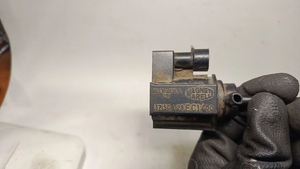 Válvula controlo de ar FIAT Punto (176_)