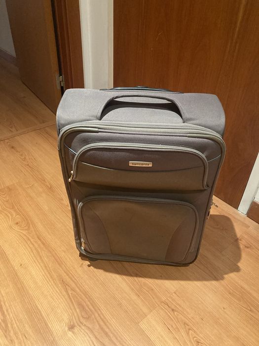 Mala viagem  cabine marca samsonite