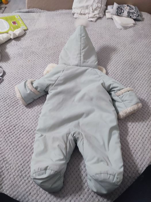 Зимовий комбінезон