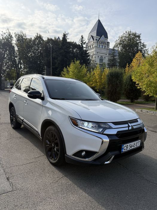 Прдам авто Mitsubishi Outlender 2019 3FL