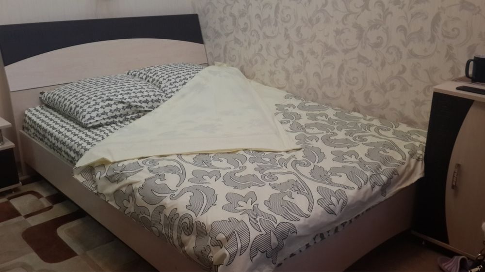 Ліжко двоспальне