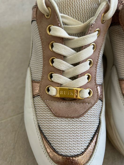 Ténis da Ruika em branco e rosa - baixa preço