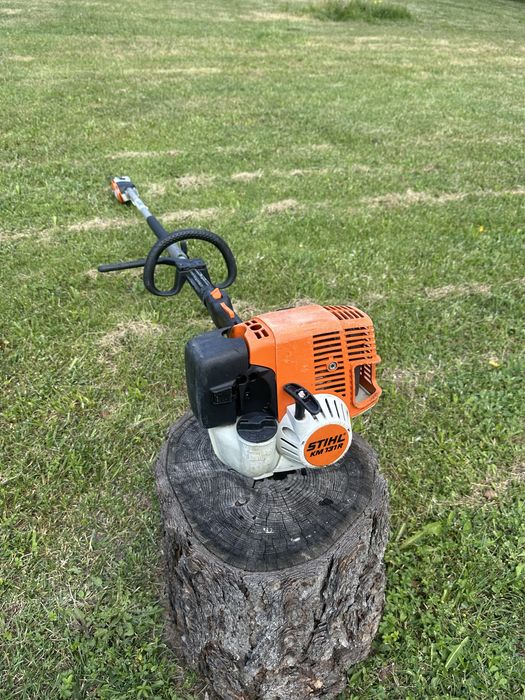 Podkrzesywarka spalinowa STIHL KM131