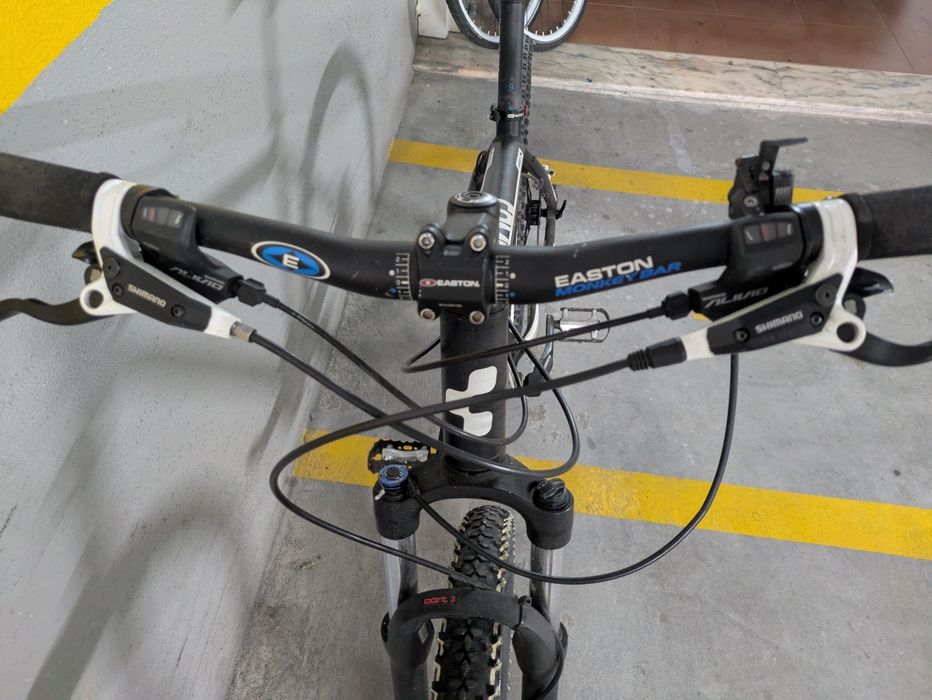 Bicicleta Cube Attention