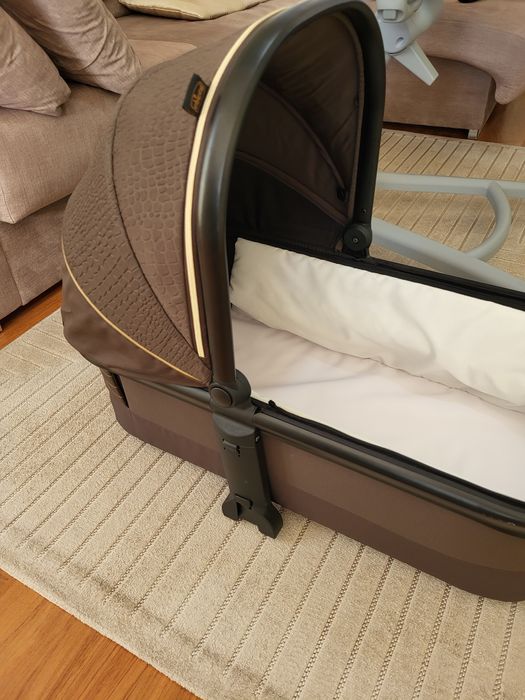 Alcofa chicco mysa bronze