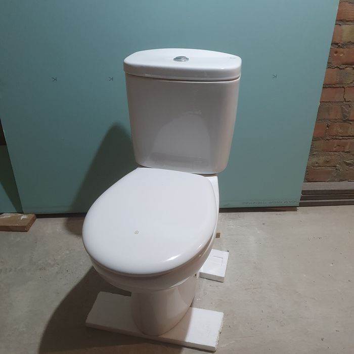 Унітаз підлоговий