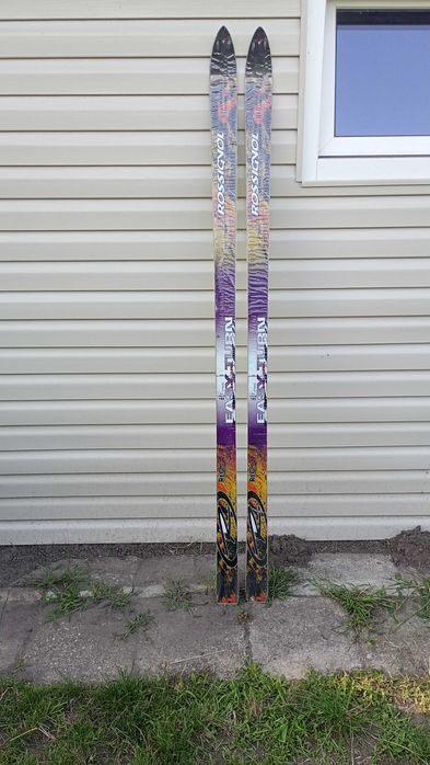 Nowe narty Rossignol 185 cm.+ wiązania Tyrolia.