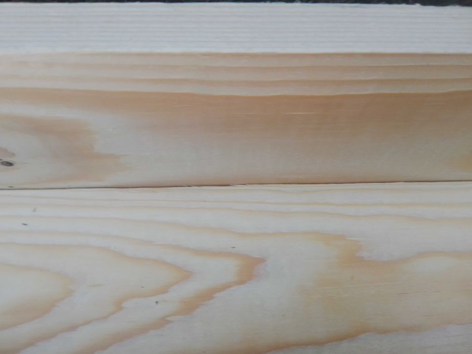 Deska heblowana świerk o szer. 12 cm