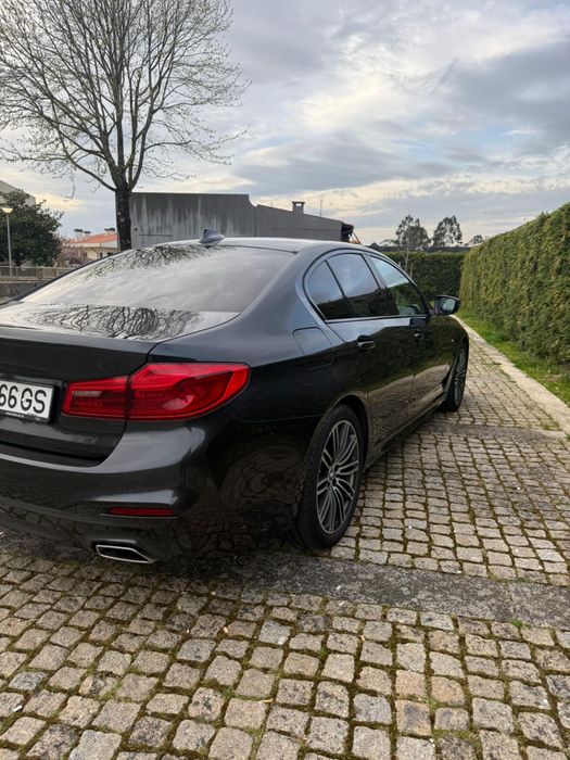 BMW 520d Pack M Mild Hybryd foto 4