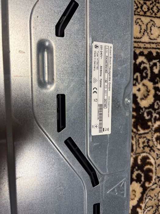 Склокерамічна варильна поверхня Bosch PKN675N14D (Made in Germany)