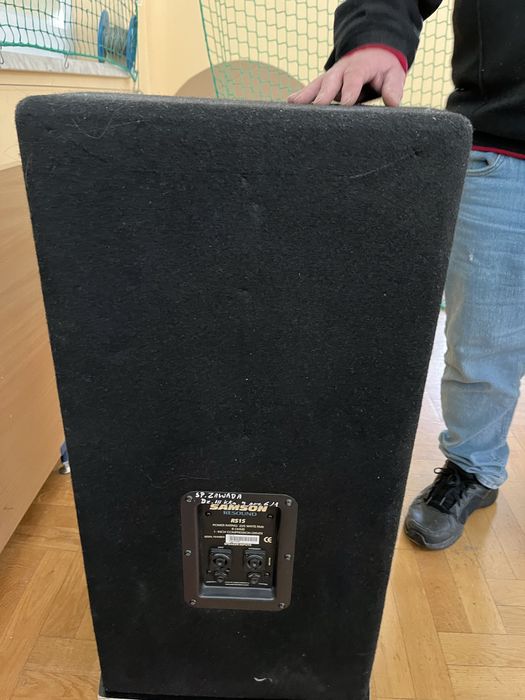 Kolumny głosnkkowe PA Samson Rs15