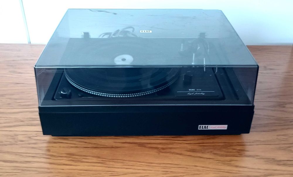 Gramofon ELAC 815 High Fidelity