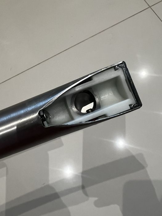 Samsung RF62QERS uchwyt zamrażarki