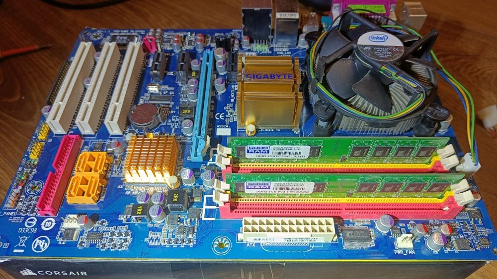 Gigabyte ga-p31-DS3L, grafika, zasilacz 500W