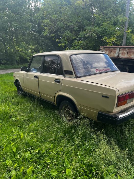 Продам ваз 2107