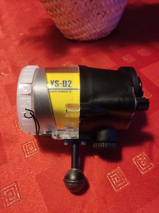 Flash Subaquatico Sea and Sea YS-D2