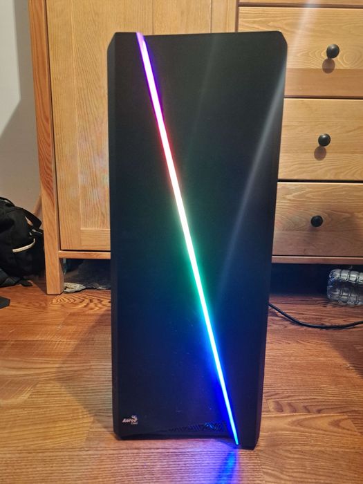 Komputer gamingowy profesjonalny dla gracza i grafika I5 GTX1060 SSD