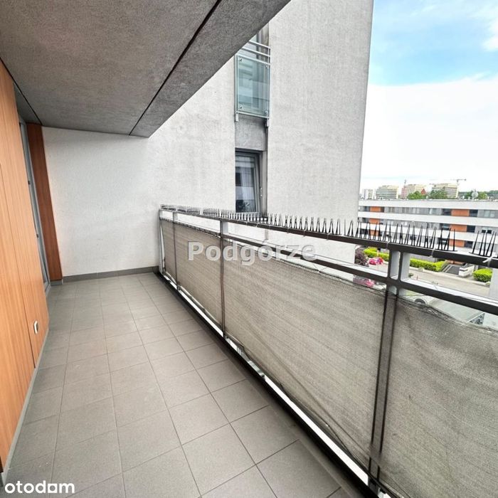 Bronowice, duży balkon, 2 pok