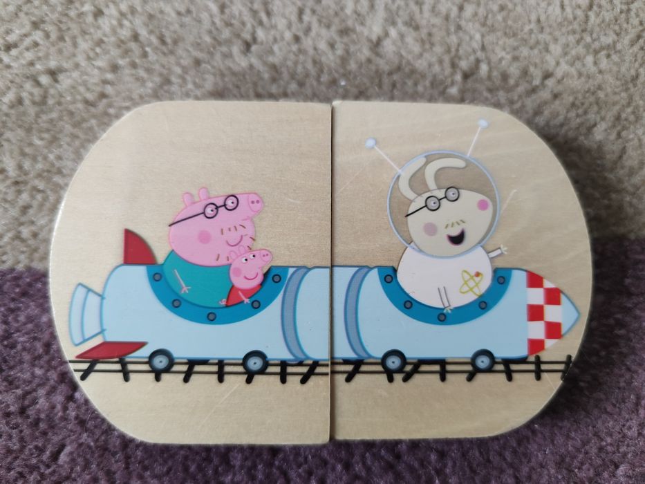 Drewniana rozkładanka Świnka Peppa