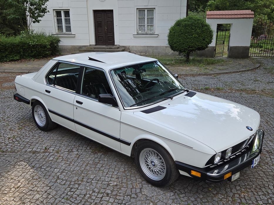 BMW 533i e28 Manual M30 1983