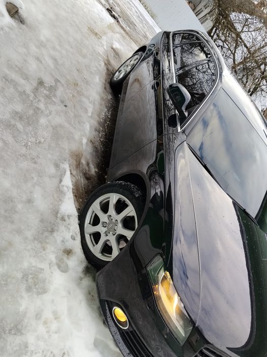 Продам Авді А 4 В 8.