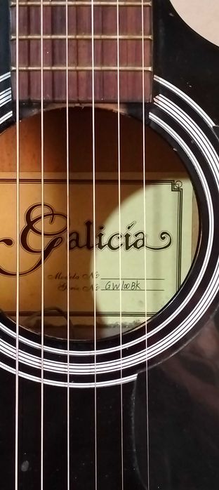 Guitarra Electroacustica Galícia