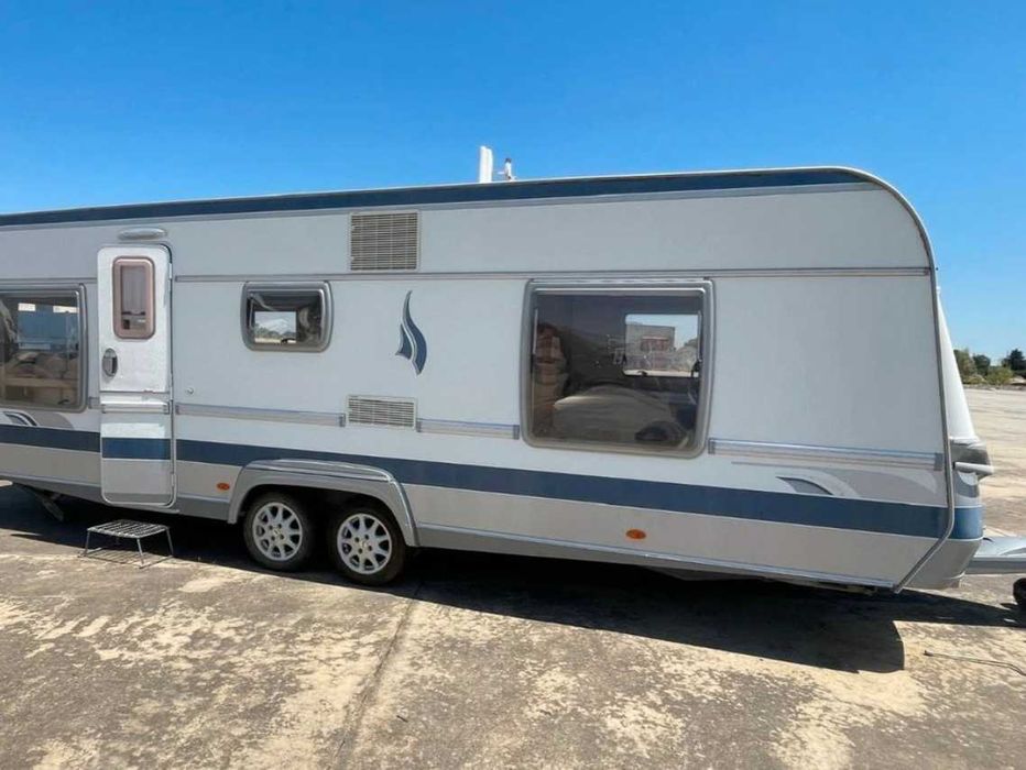 Caravane fend 4 lugares