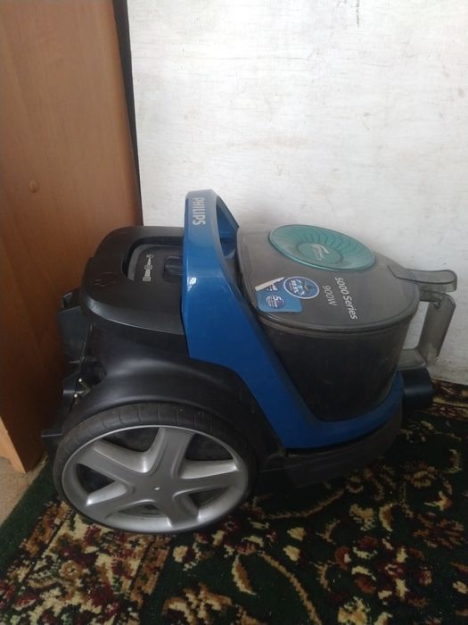 Пилисмок PHILIPS FC9552 на запчастини