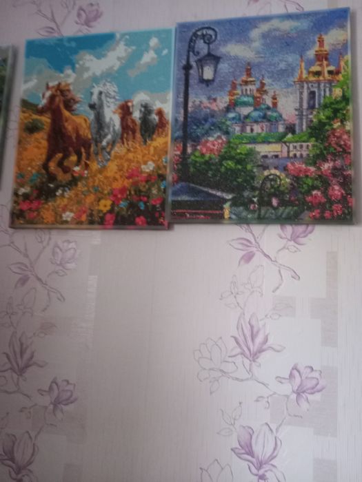 Продам картины алмазные