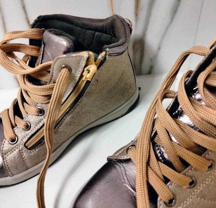 Wygodne buty dla dziewczynki roz 32