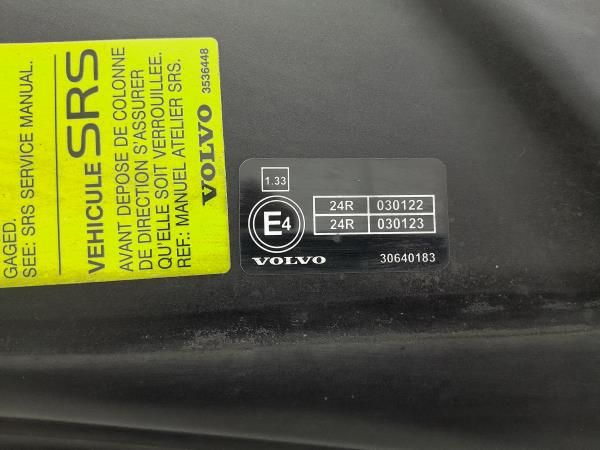 Capot VOLVO V50 (MW)