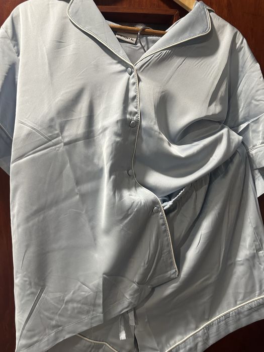 Conjunto de cetim azul claro XL da TRAMAS