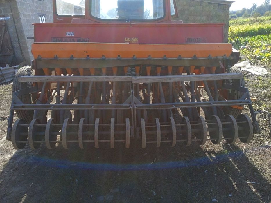 Продам зернову сівалку дискову