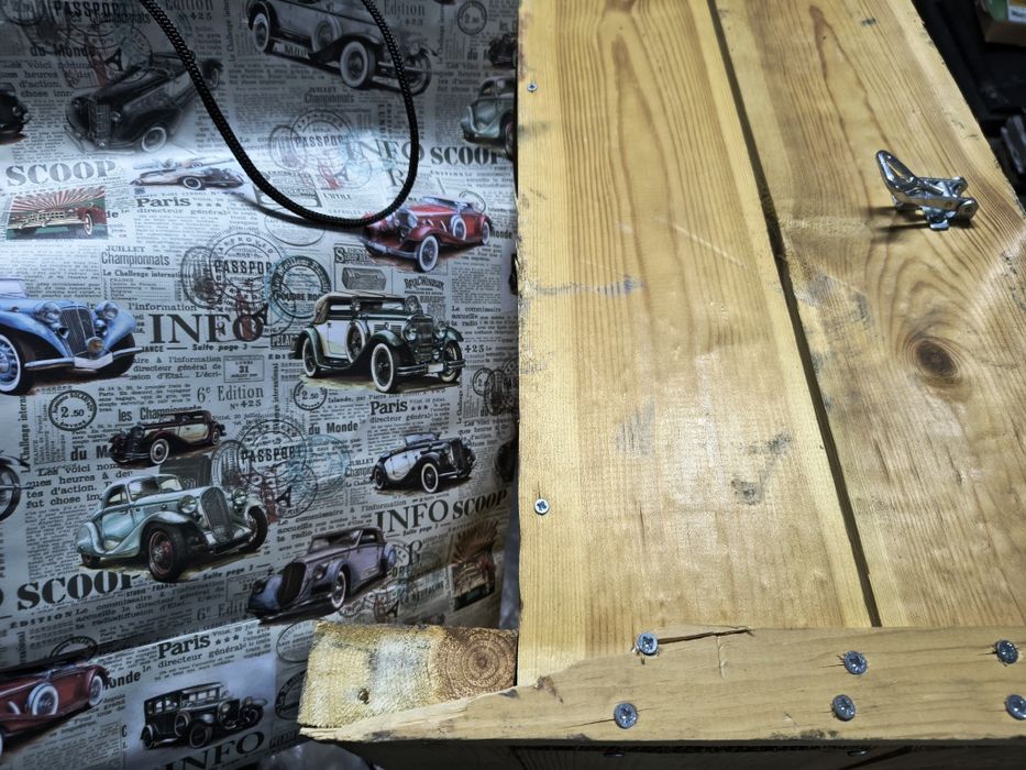 Ящик дерев'яний з кришкою