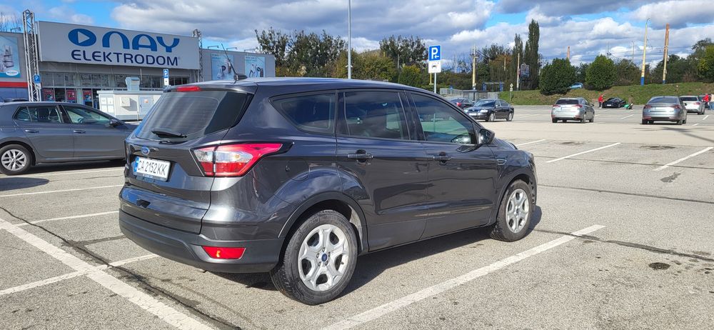 Ford Escape (Kuga)