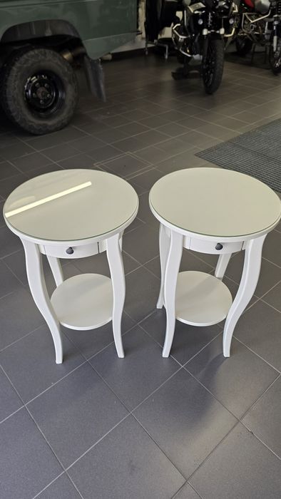 2 Mesas de Cabeceira Ikea
